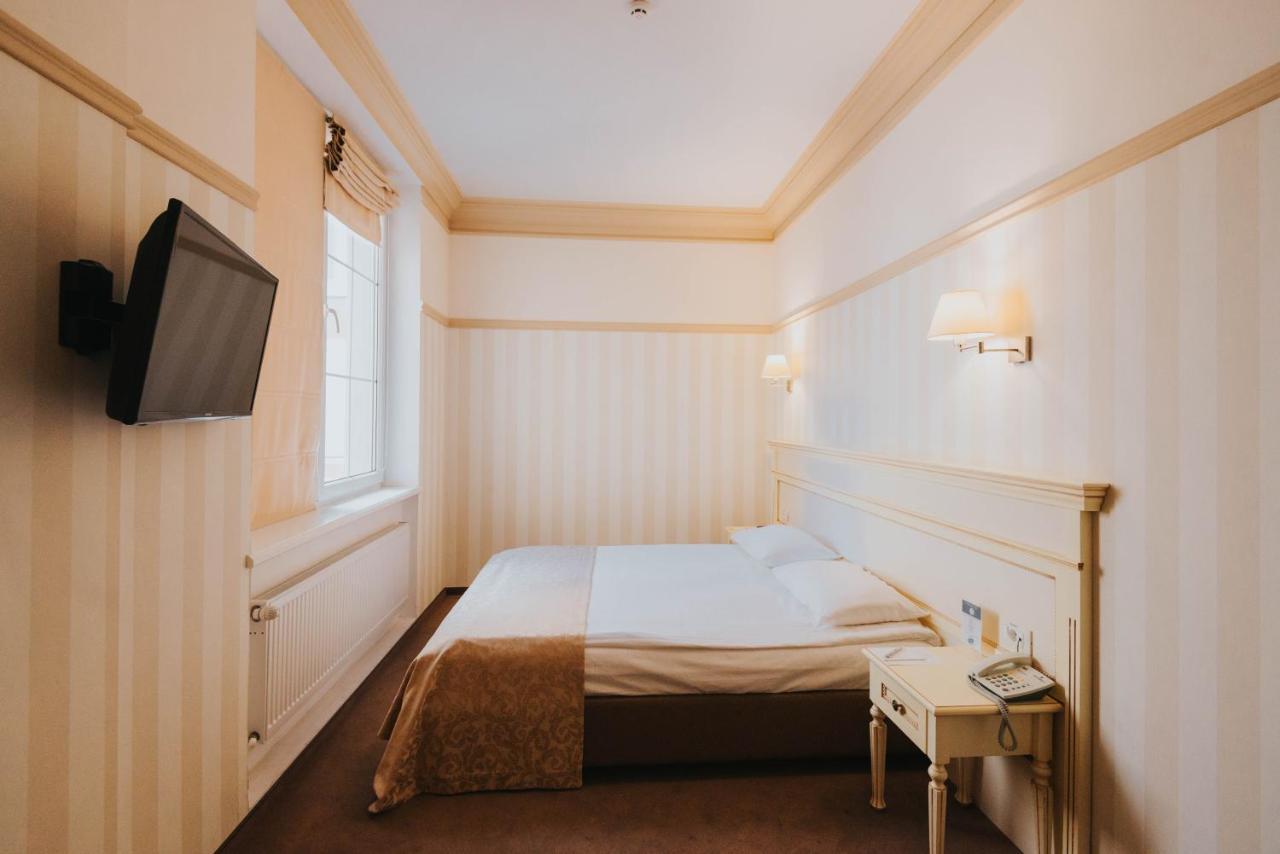 Premier Geneva Hotel โอเดสซา ภายนอก รูปภาพ