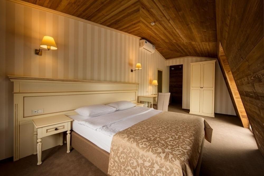 Premier Geneva Hotel โอเดสซา ภายนอก รูปภาพ